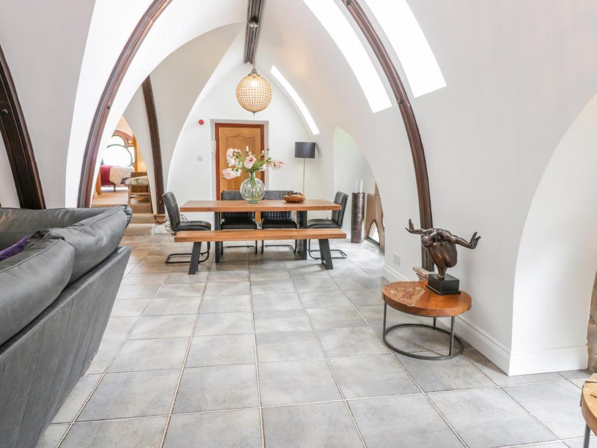 Penthouse St Mary'S Church Мофат Экстерьер фото
