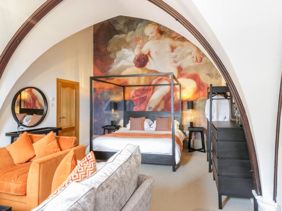 Penthouse St Mary'S Church Мофат Экстерьер фото
