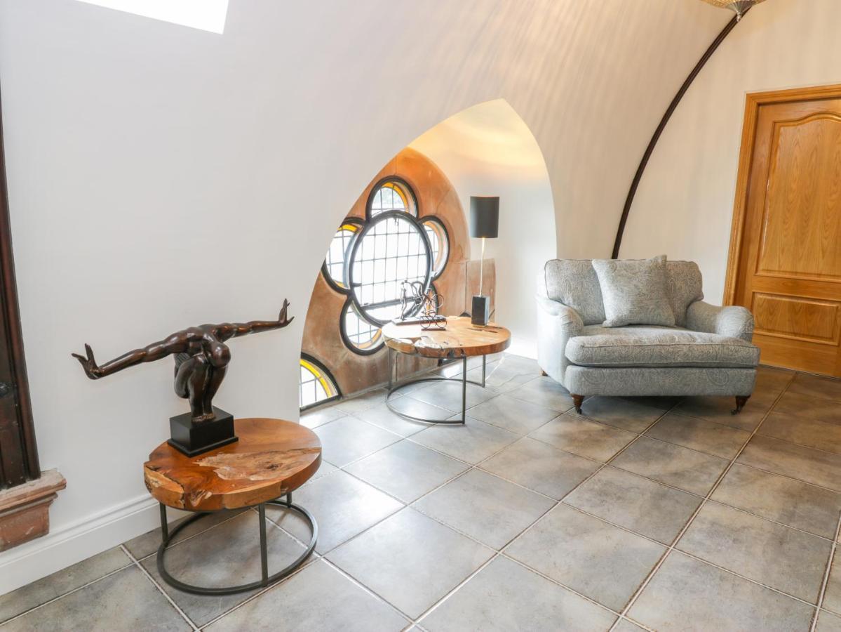 Penthouse St Mary'S Church Мофат Экстерьер фото