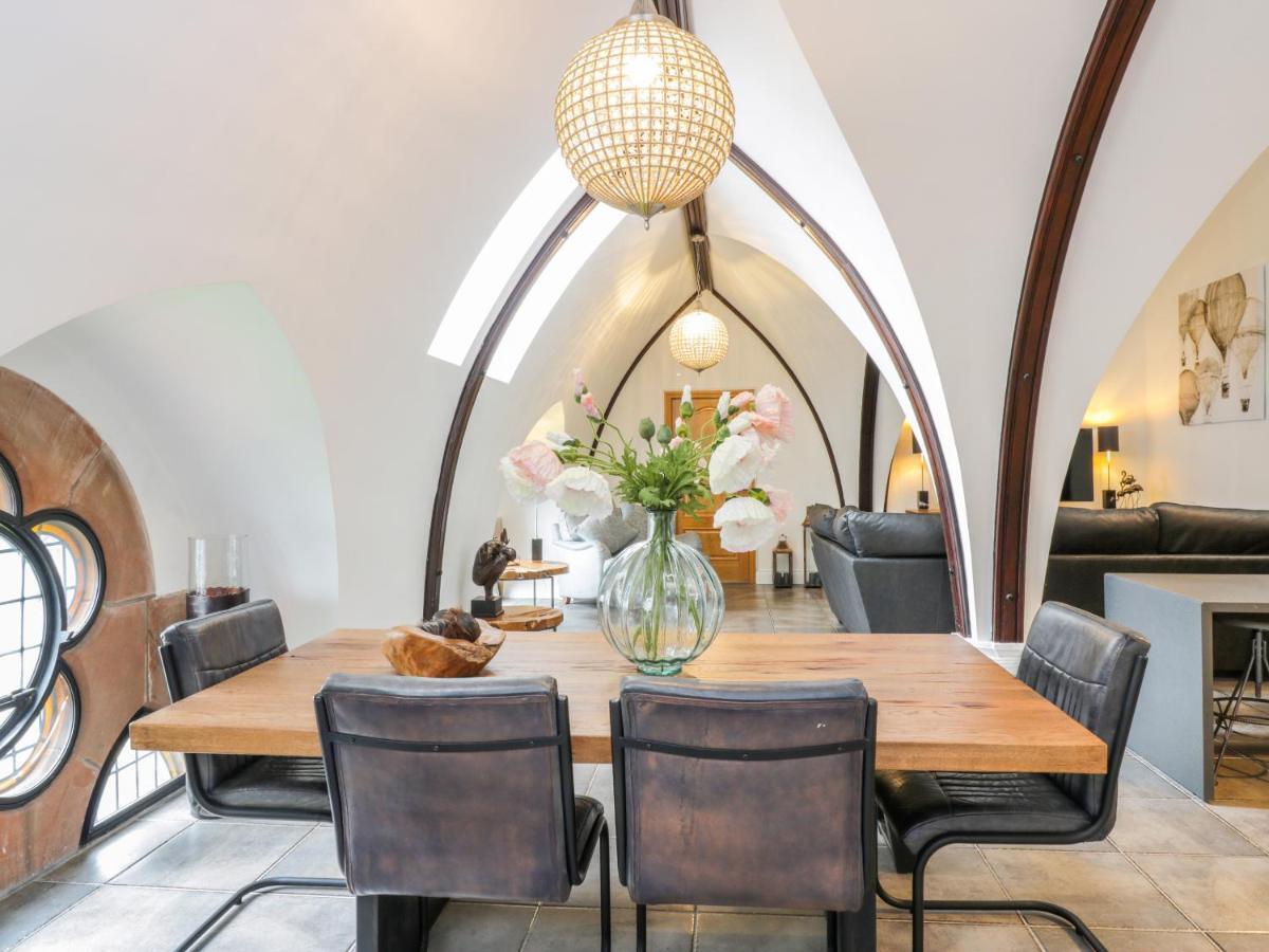 Penthouse St Mary'S Church Мофат Экстерьер фото